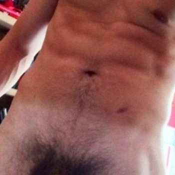 Gaycontact met sexyhottie, meld je gratis aan!