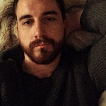 Benader blinddategay gratis in de gaychat en maak contact met deze 36 jarige gay